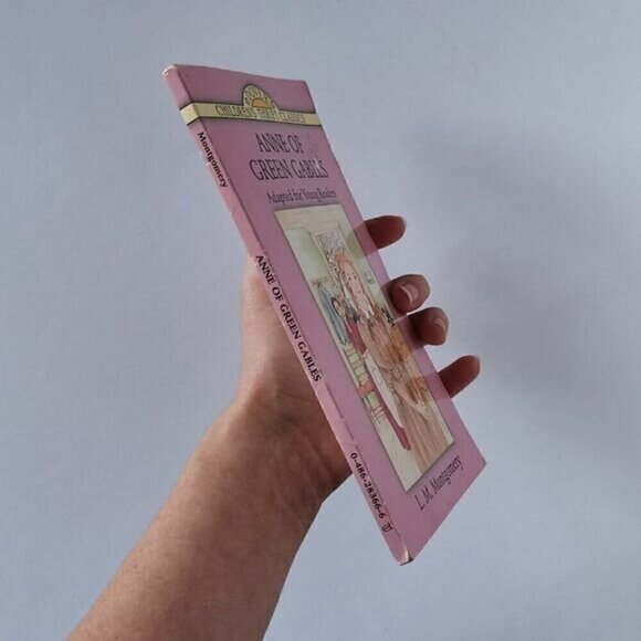 1994 Anne of Green Gables Paperback Illustrated Childrens Classic Book Lucy Maud - Picture 3 of 9